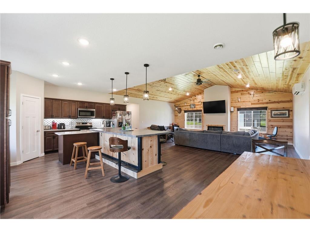 25265 Marsh Road Milaca MN 56353 7064504 image5