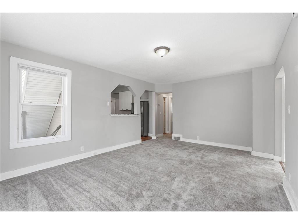 2527 Washington Street NE Minneapolis MN 55418 6816026 image4