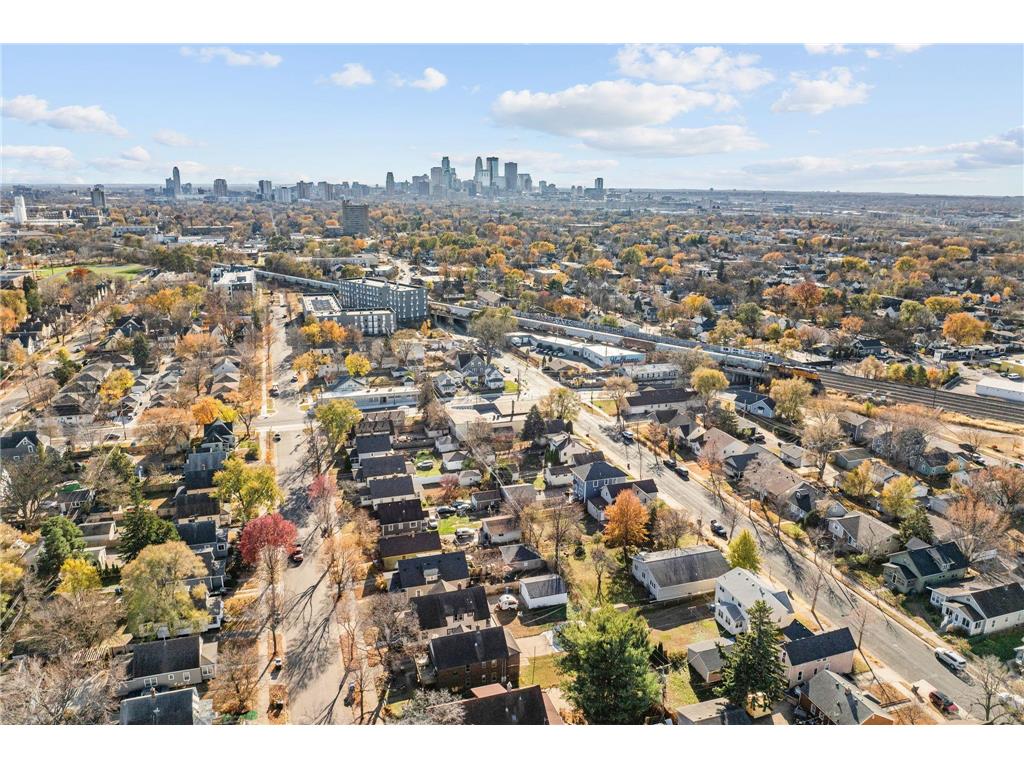 2527 Washington Street NE Minneapolis MN 55418 6816026 image42