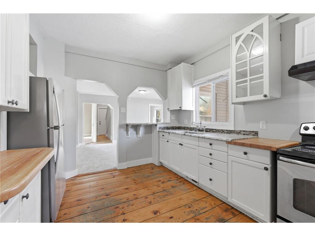2527 Washington Street NE Minneapolis MN 55418 6816026 image8