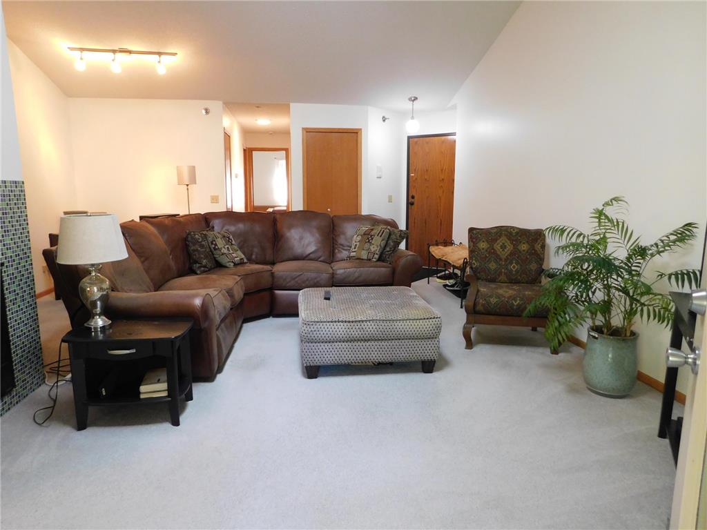 2527 Wilshire Court #8 Mendota Heights MN 55120 7079614 image3