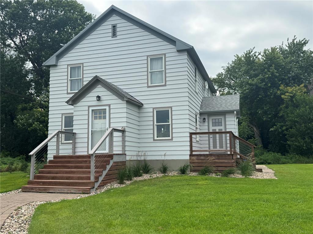 25276 810th Avenue Renville MN 56284 6768189 image1