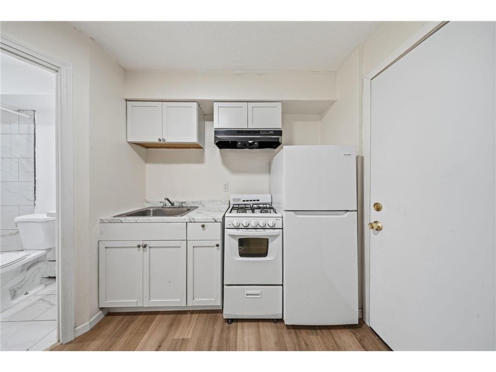 2528 17th Avenue S Minneapolis MN 55404 7086019 image10