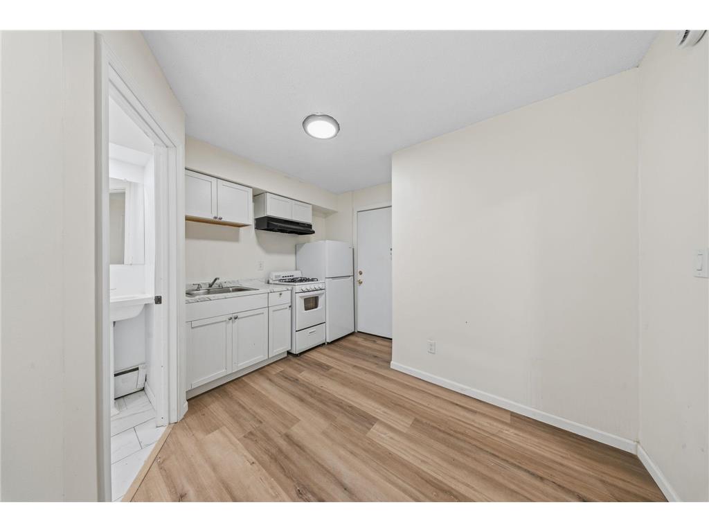 2528 17th Avenue S Minneapolis MN 55404 7086019 image11