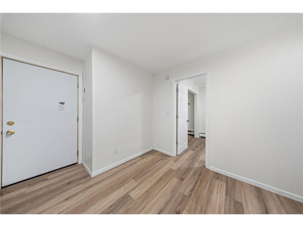 2528 17th Avenue S Minneapolis MN 55404 7086019 image12