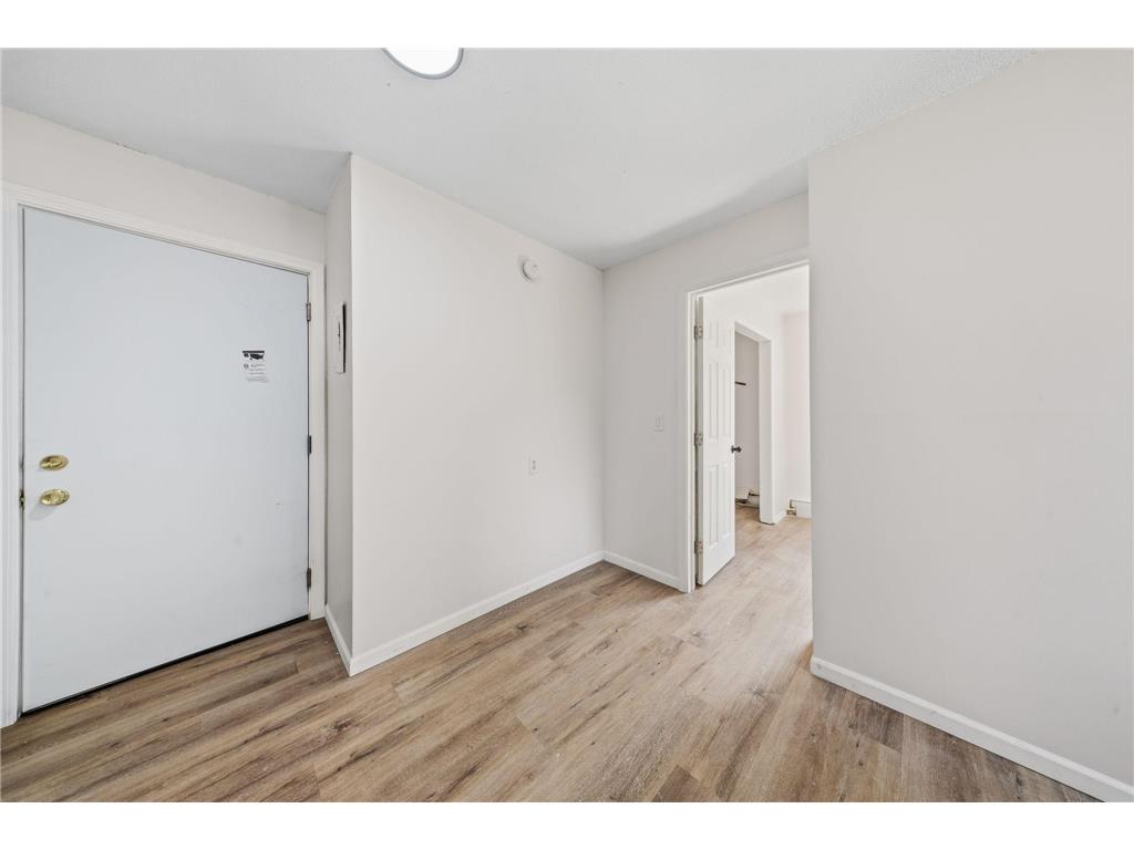 2528 17th Avenue S Minneapolis MN 55404 7086019 image20