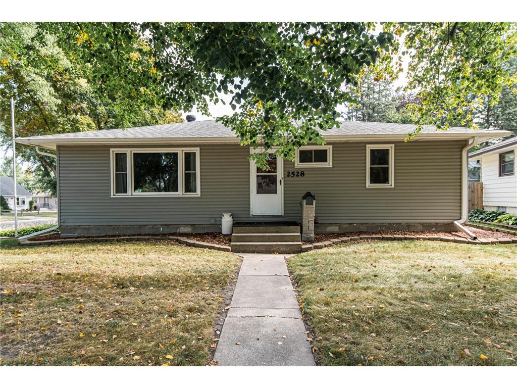 2528 24th Avenue NW Rochester MN 55901 6435494 image1