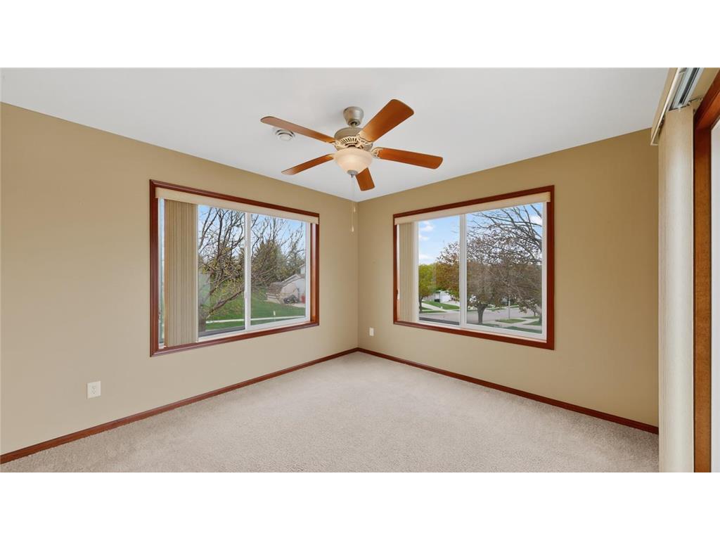 2528 Hawk Ridge Court SE Rochester MN 55904 7069202 image16