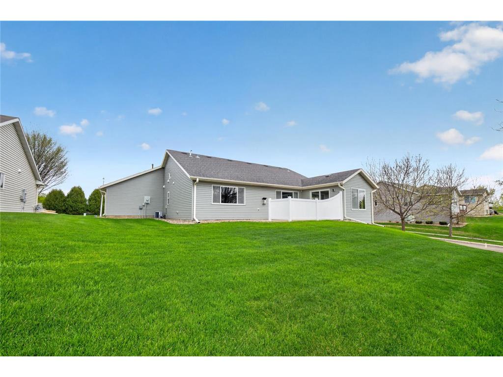 2528 Hawk Ridge Court SE Rochester MN 55904 7069202 image35
