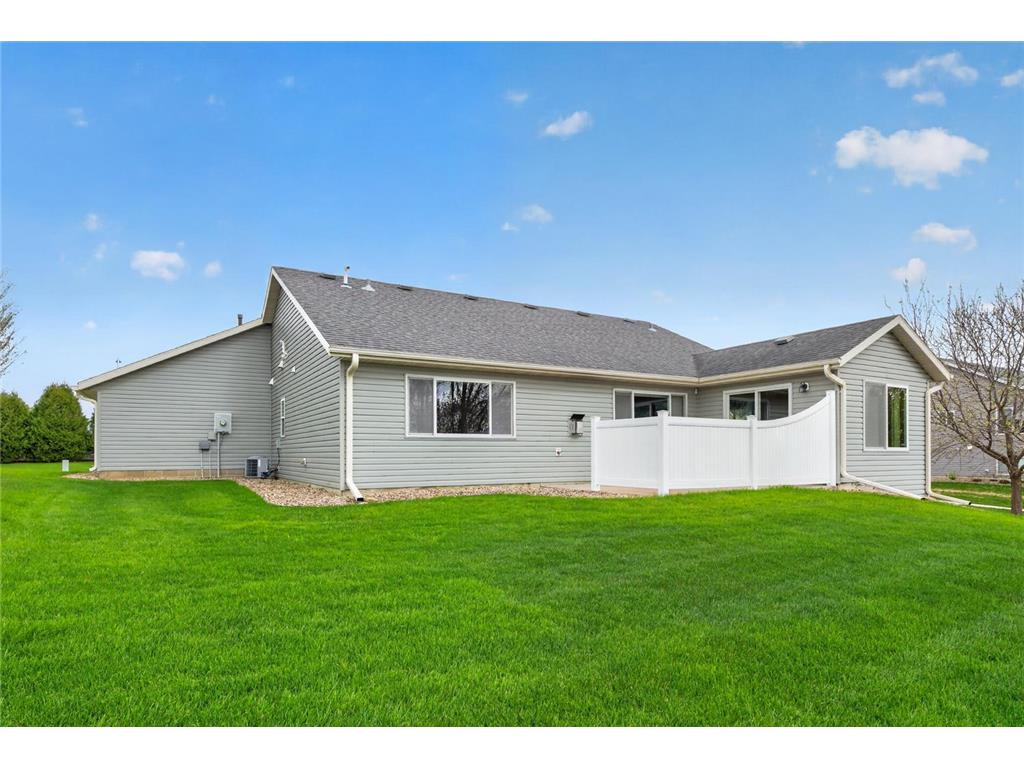 2528 Hawk Ridge Court SE Rochester MN 55904 7069202 image36