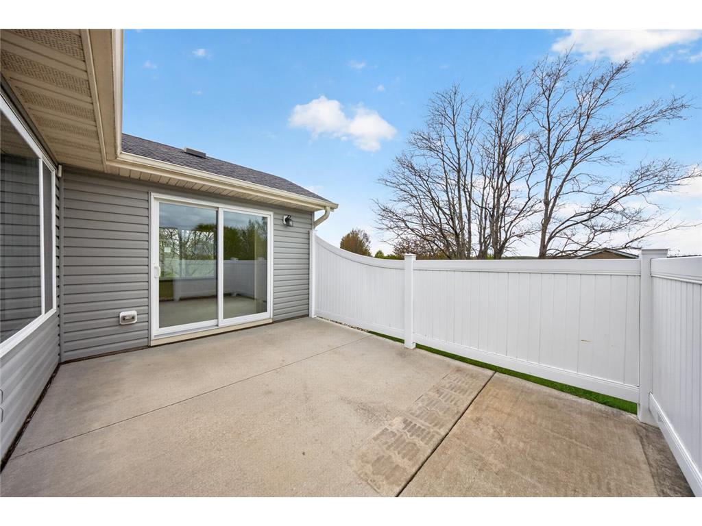 2528 Hawk Ridge Court SE Rochester MN 55904 7069202 image37