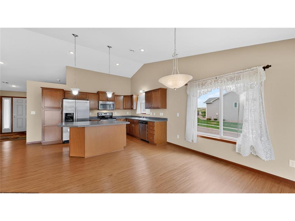2528 Hawk Ridge Court SE Rochester MN 55904 7069202 image4
