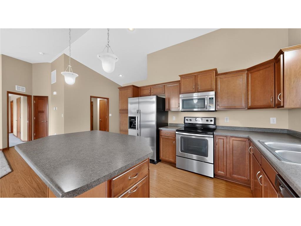 2528 Hawk Ridge Court SE Rochester MN 55904 7069202 image5