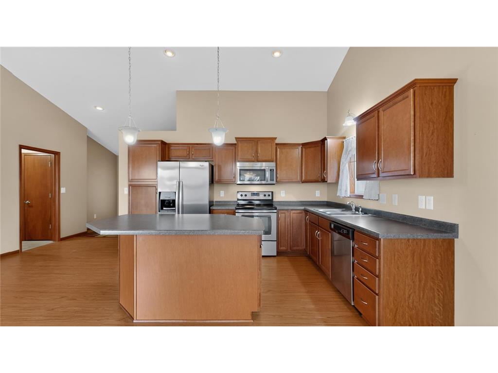 2528 Hawk Ridge Court SE Rochester MN 55904 7069202 image6
