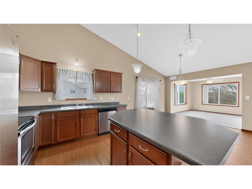 2528 Hawk Ridge Court SE Rochester MN 55904 7069202 image8