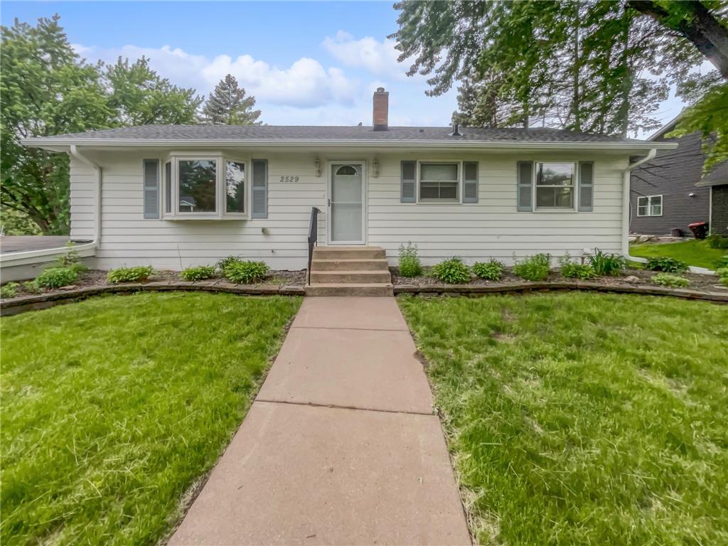 2529 Clarence Street Maplewood MN 55109 6541251 image1