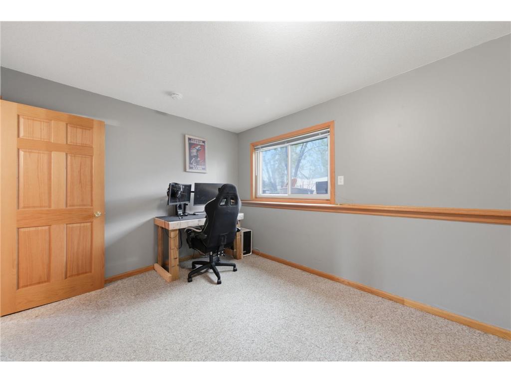 2529 Edinbrook Terrace Brooklyn Park MN 55443 7068572 image16
