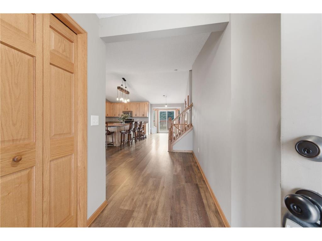 2529 Edinbrook Terrace Brooklyn Park MN 55443 7068572 image4