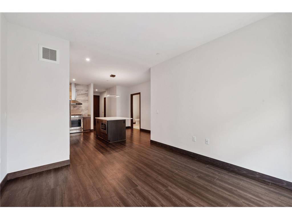 253 Lake Street E #204 Wayzata MN 55391 7072476 image14