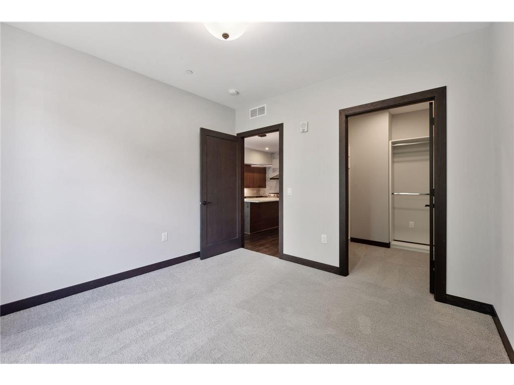 253 Lake Street E #204 Wayzata MN 55391 7072476 image16