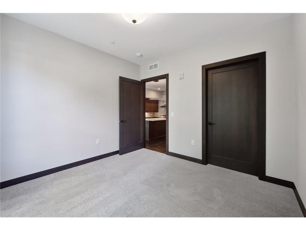 253 Lake Street E #204 Wayzata MN 55391 7072476 image17