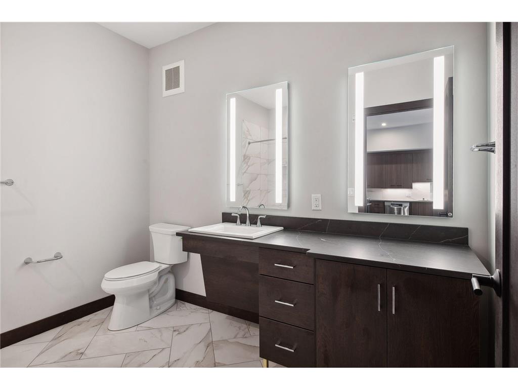 253 Lake Street E #204 Wayzata MN 55391 7072476 image20