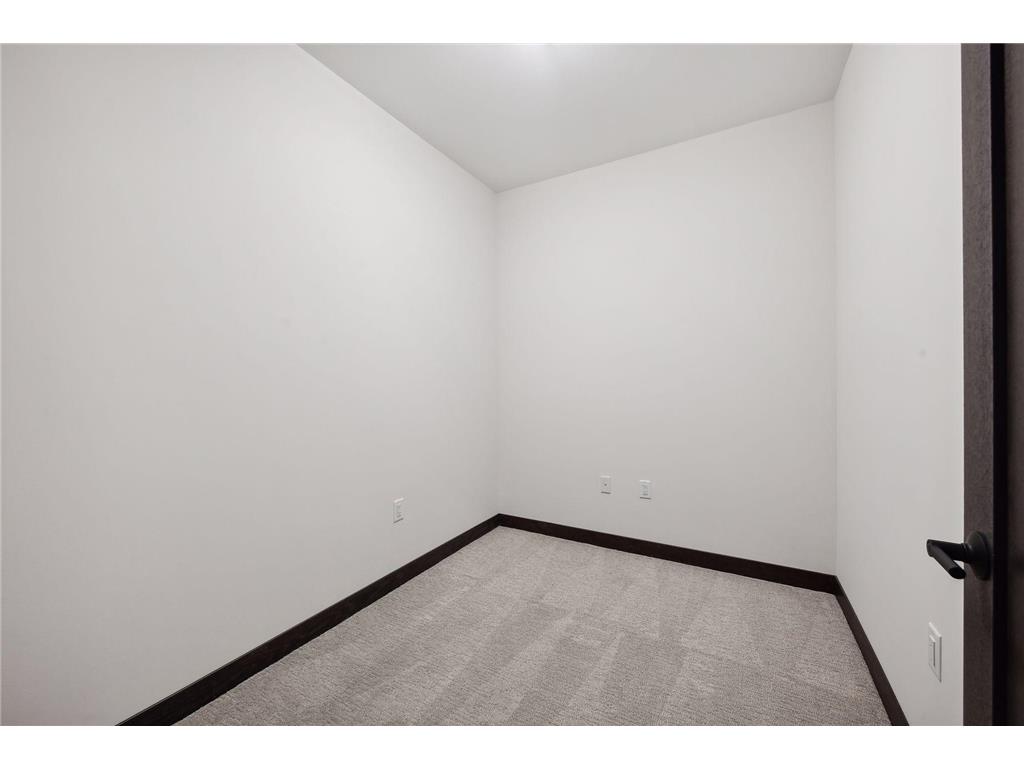 253 Lake Street E #204 Wayzata MN 55391 7072476 image22