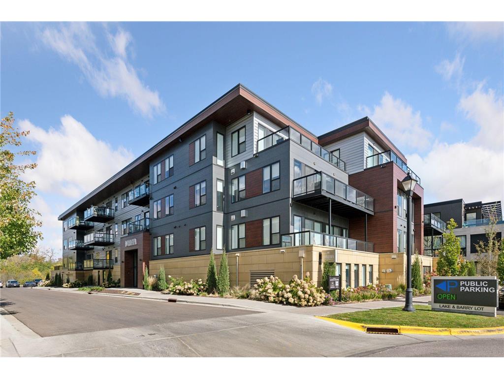 253 Lake Street E #401 Wayzata MN 55391 - Lake Minnetonka 6647271 image1