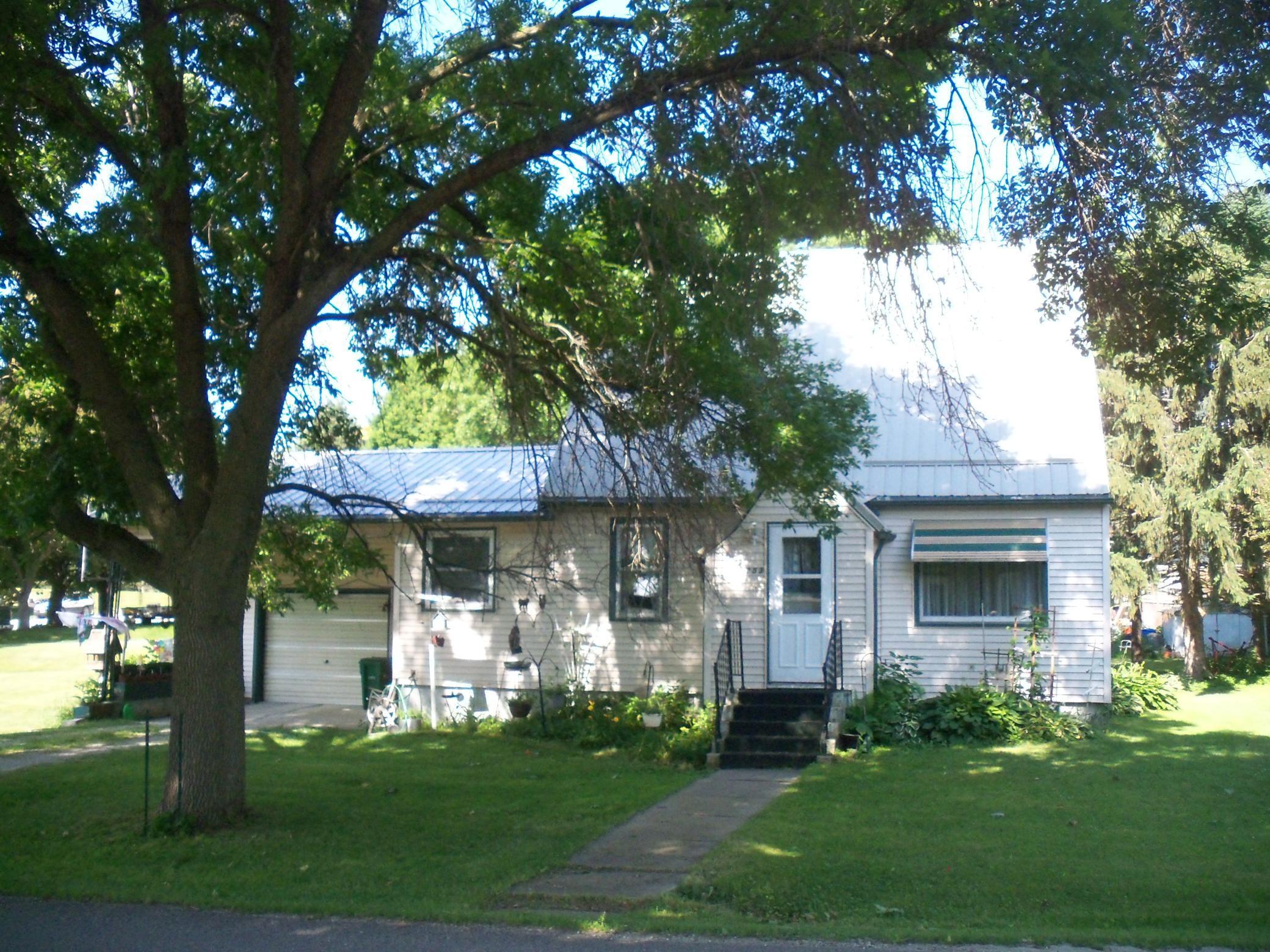 253 Main S, Wykoff, MN, 55990 MLS 7125787 Edina Realty