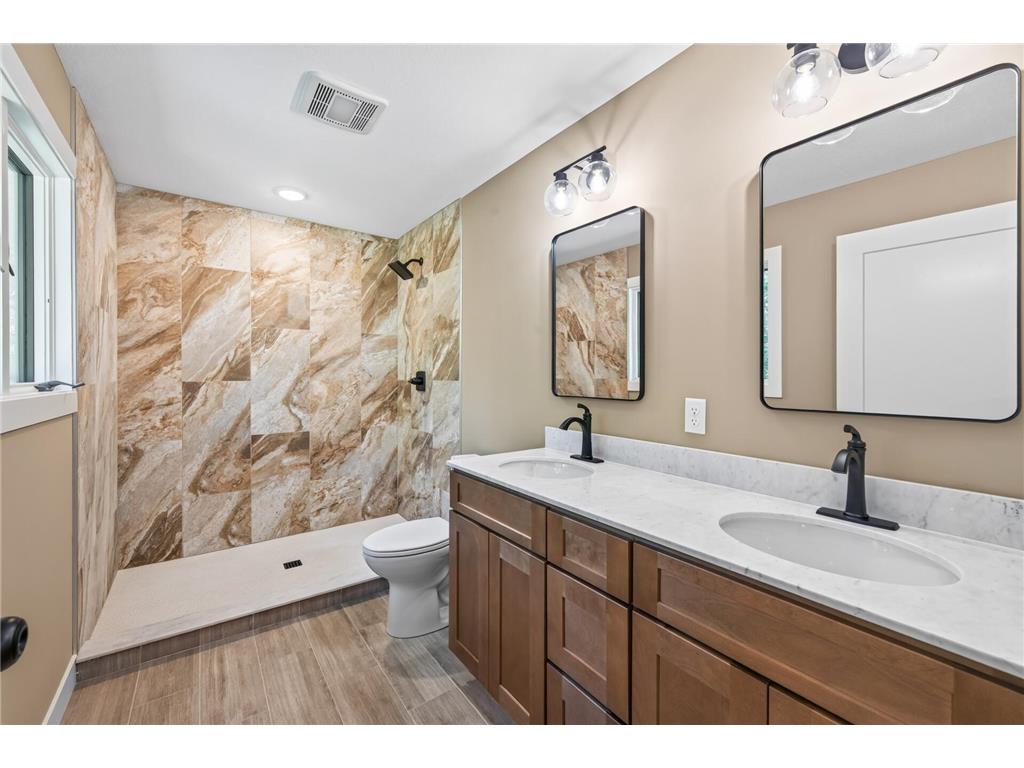 253 Sommers Landing Road N North Hudson WI 54016 7105460 image14