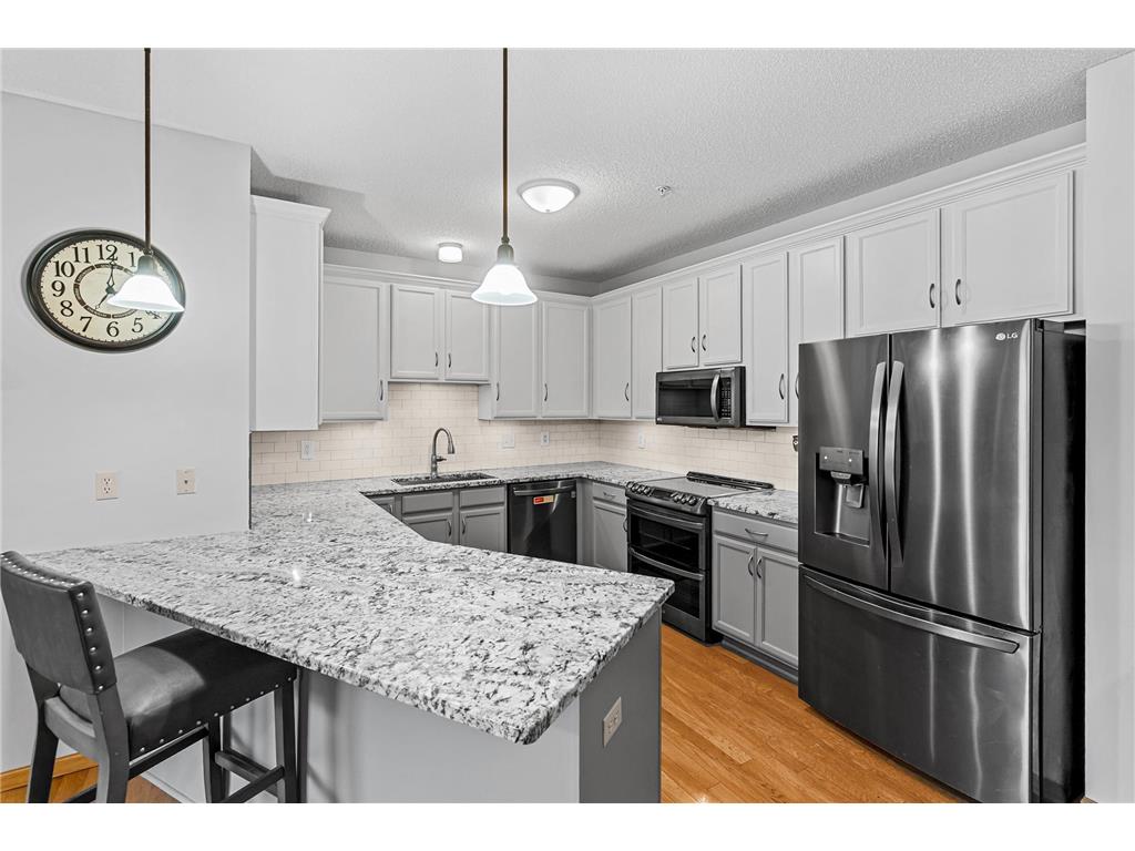 2530 E 34th Street #210 Minneapolis MN 55406 7076520 image2