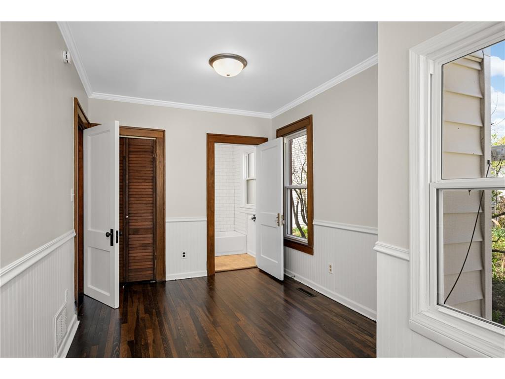 2530 Hayes Street NE Minneapolis MN 55418 7054431 image22
