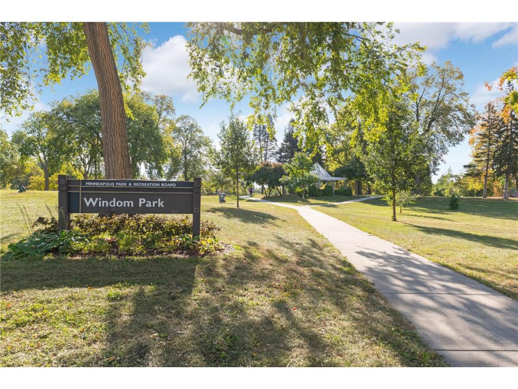 2530 Hayes Street NE Minneapolis MN 55418 7054431 image42