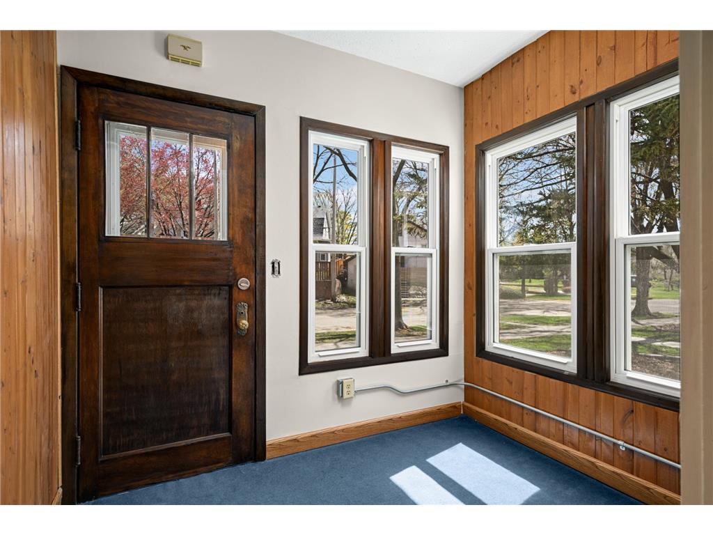 2530 Hayes Street NE Minneapolis MN 55418 7054431 image5