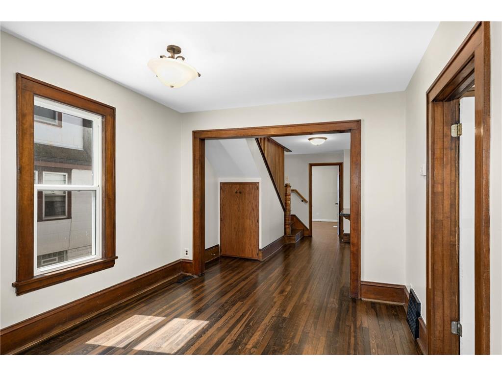 2530 Hayes Street NE Minneapolis MN 55418 7054431 image7
