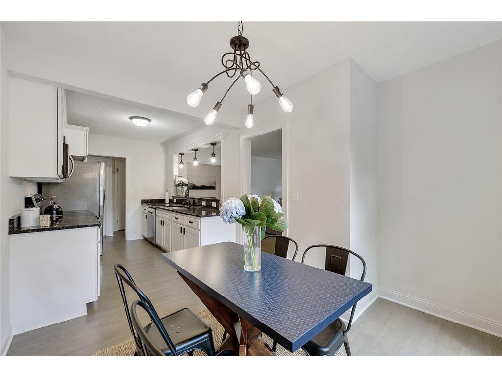 2530 W 50th Street Minneapolis MN 55410 7054306 image15