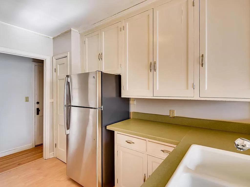 2530 W 50th Street Minneapolis MN 55410 7054306 image22