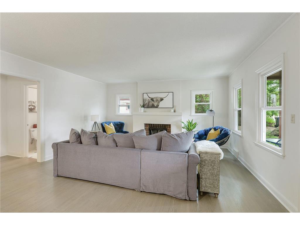 2530 W 50th Street Minneapolis MN 55410 7054306 image8