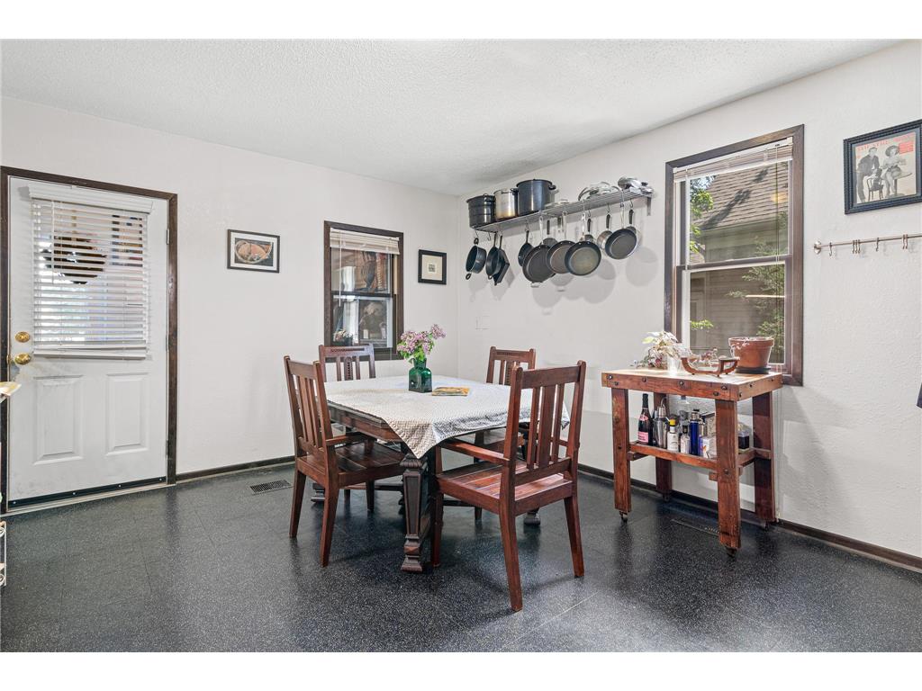 2531 California Street NE Minneapolis MN 55418 7078570 image7