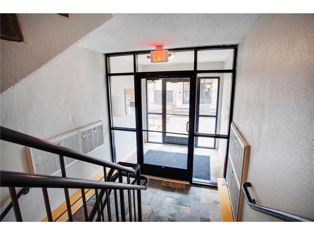 2532 1st Avenue S #S106 Minneapolis MN 55404 7045832 image20