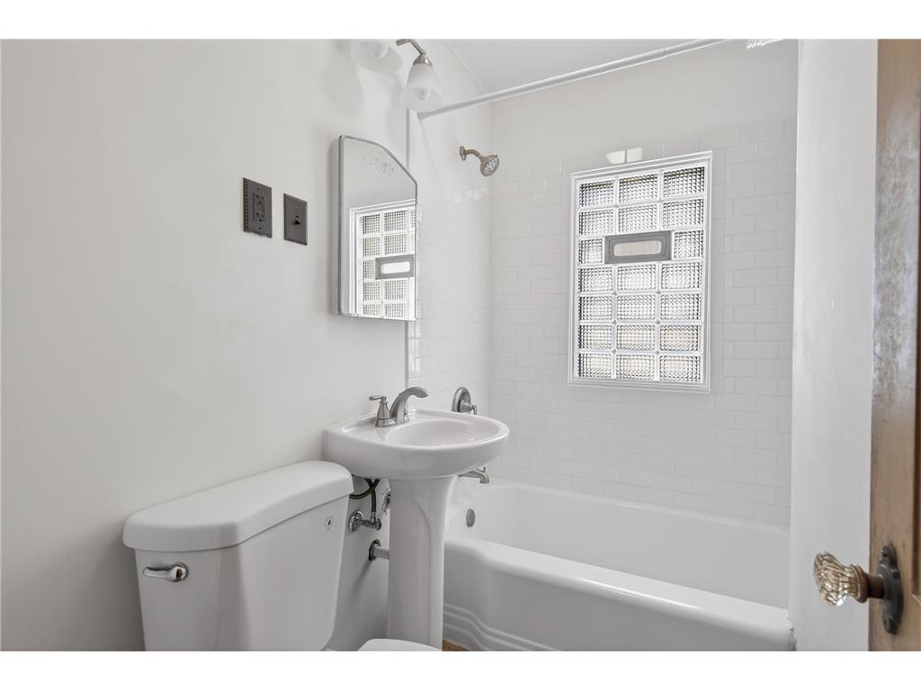 2532 32nd Avenue S Minneapolis MN 55406 7019915 image10