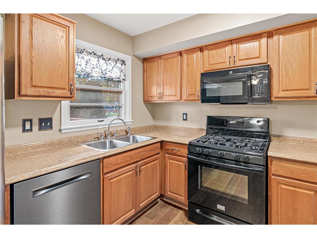 2533 103rd Avenue NW Coon Rapids MN 55433 7088635 image7