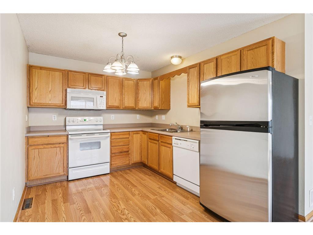 2533 Cobble Hill Court #F Woodbury MN 55125 7002349 image16