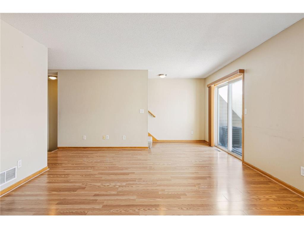 2533 Cobble Hill Court #F Woodbury MN 55125 7002349 image19