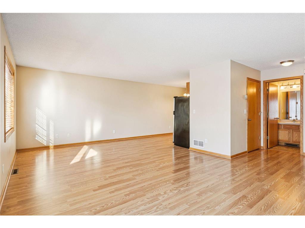 2533 Cobble Hill Court #F Woodbury MN 55125 7002349 image9