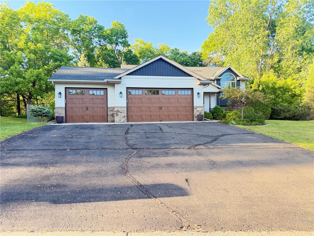 2533 Montana Avenue E Maplewood MN 55119 7082776 image1