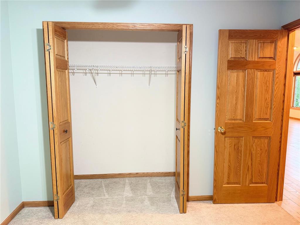 2533 Montana Avenue E Maplewood MN 55119 7082776 image17