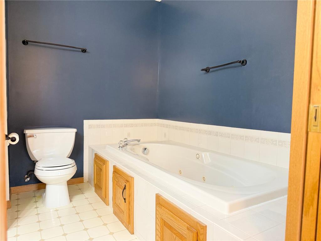 2533 Montana Avenue E Maplewood MN 55119 7082776 image18