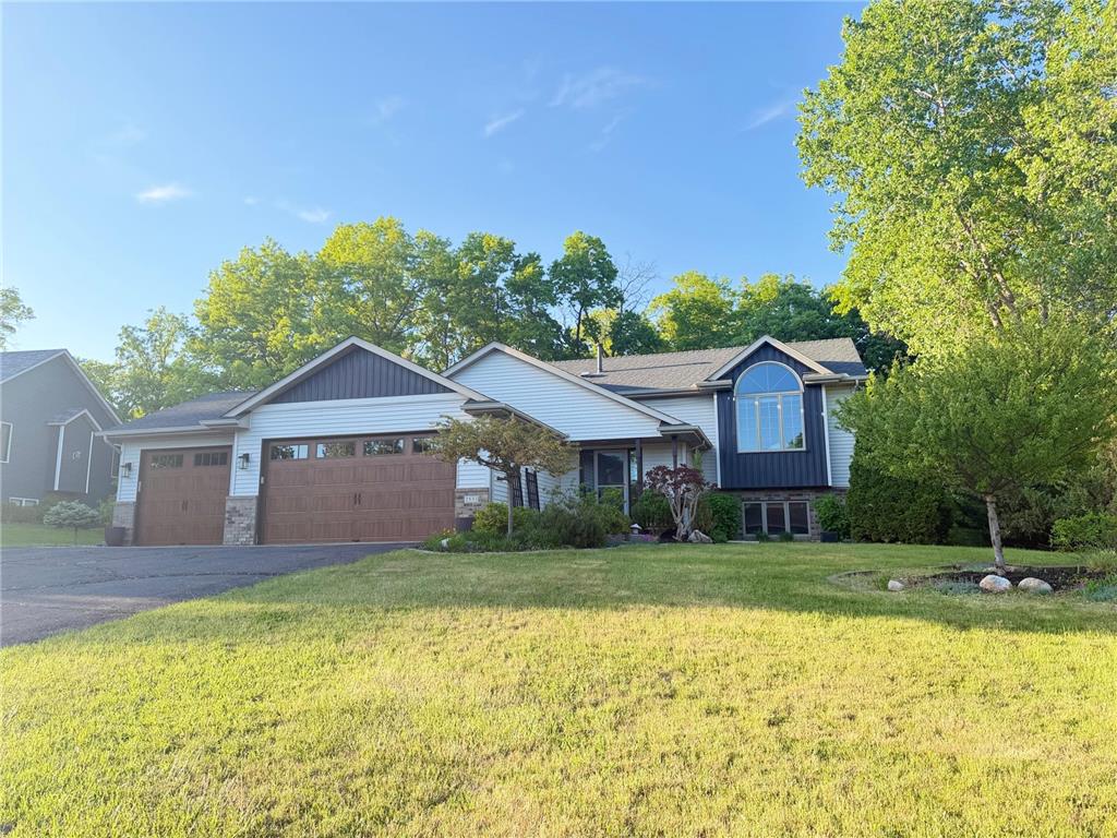 2533 Montana Avenue E Maplewood MN 55119 7082776 image2