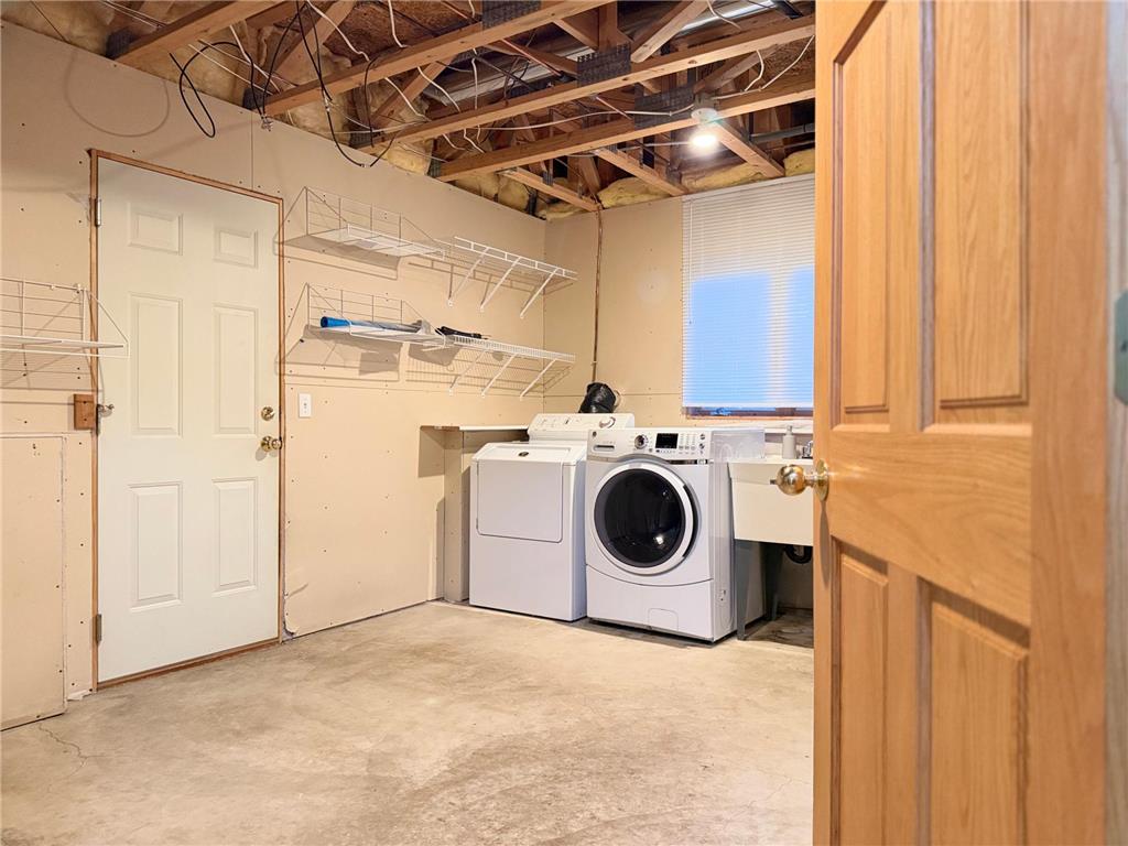 2533 Montana Avenue E Maplewood MN 55119 7082776 image31